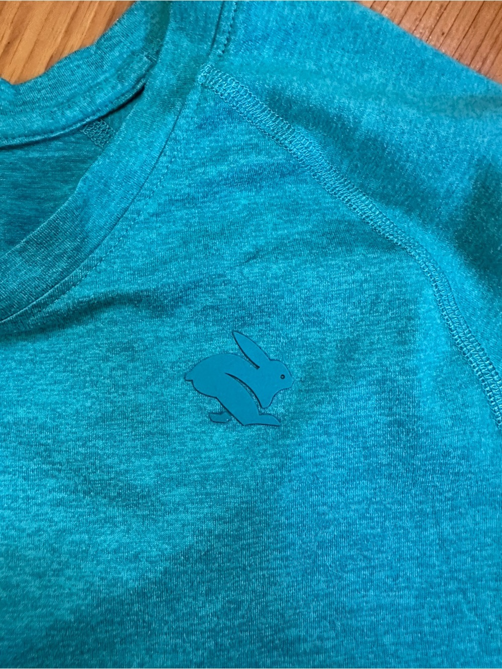 rabbit Women's Teal Muscle Tee - Lightweight Scoop Neck - Picture 4 of 4